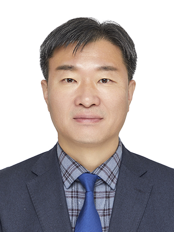 ​

​지난 27일 실시된 한국은행 인사에서 김제출신 윤상규(56 사진) 금융검사실 실장이 신임 전북본부장으로 오는 2월6일 부임한다. /한국은행