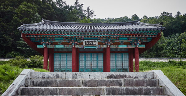 진천 송강사(도기념물, 문화재청)