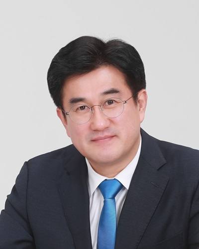                                 더민주전국혁신회의 대변인 이희성 변호사