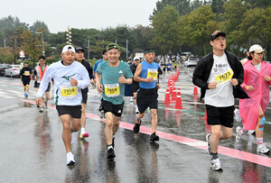 제24회 지평선 마라톤, 빗속에서도 5천여 명 완주
