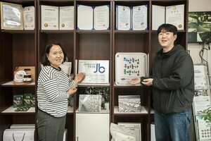 (유)버섯마루, 전북바이오진흥원 맞춤형 지원으로 판로 확대 - 뉴스 썸네일 이미지